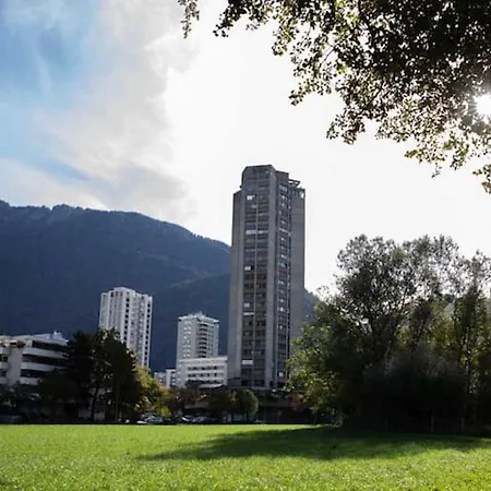 Ueber Den Daecher Von Homestay *