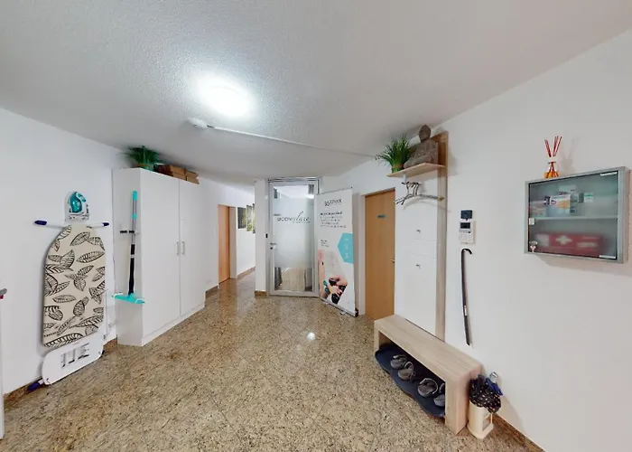 Homestay Ueber Den Daecher Von