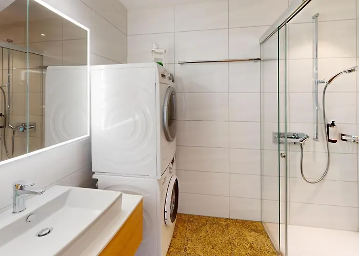 Homestay Ueber Den Daecher Von